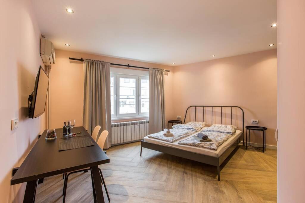 Belgrade Old Town Apartment ภายนอก รูปภาพ